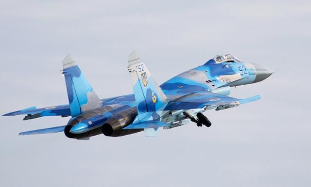 Падение самолета Су-27: стало известно имя одного из погибших пилотов