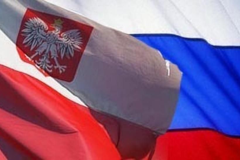 Россия может ввести санкции против Польши за снос советских памятников