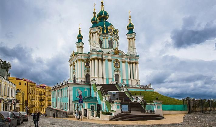 Ми жертвуємо Андріївську церкву Константинополю, – предстоятель УАПЦ Макарій