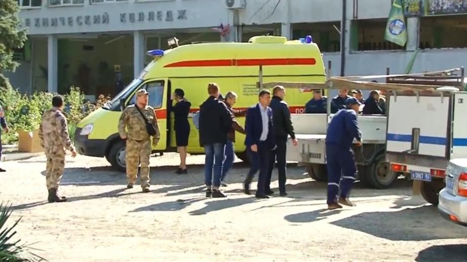 Теракт и взрыв в Керчи: расстреливали всех, это теракт - видео