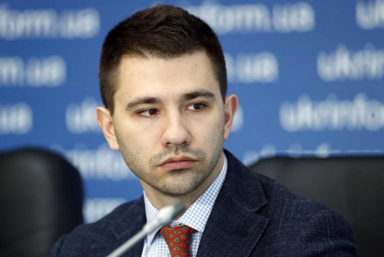 Мама екс-керівника "Спецтехноекспорту" обзавелася елітним будинком: фото Мама екс-керівника "Спецтехноекспорту" обзавелася елітним будинком: фото