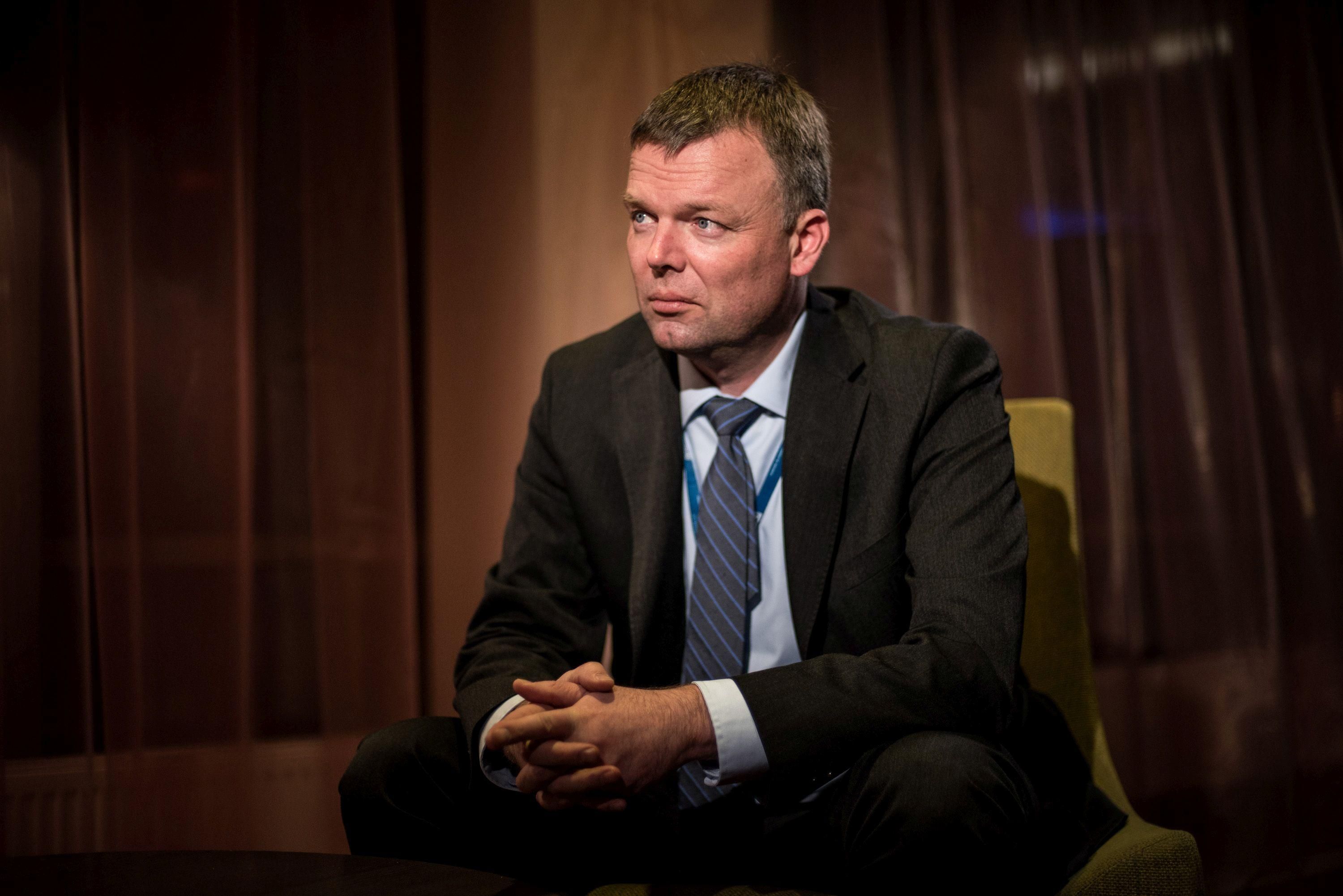 Військову частину конфлікту на Донбасі можна швидко зупинити: Хуг розповів деталі Військову частину конфлікту на Донбасі можна швидко зупинити: Хуг розповів деталі