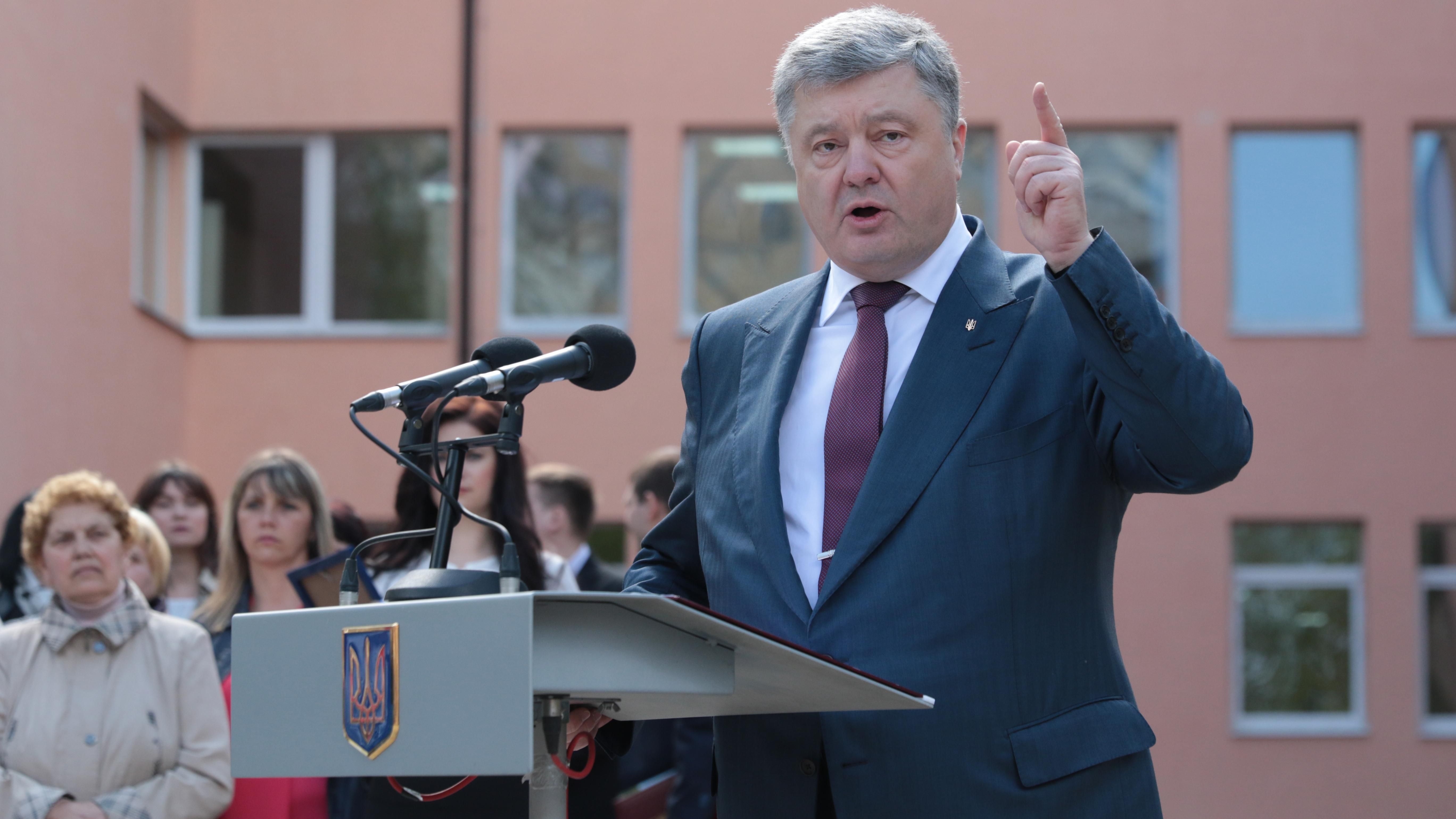 Стратегия Путина сейчас терпит полное фиаско: громкое заявление от Порошенко Стратегия Путина сейчас терпит полное фиаско: громкое заявление от Порошенко