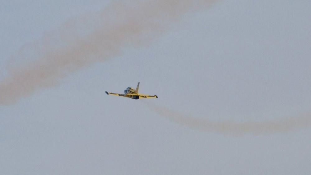 В России разбился учебный самолет: экипаж ищут В России разбился учебный самолет: экипаж ищут