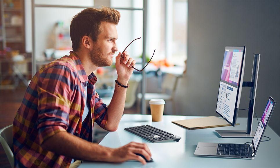 Dell UltraSharp 49 Curved: характеристики монітора Dell Dell UltraSharp 49 Curved: характеристики монітора Dell