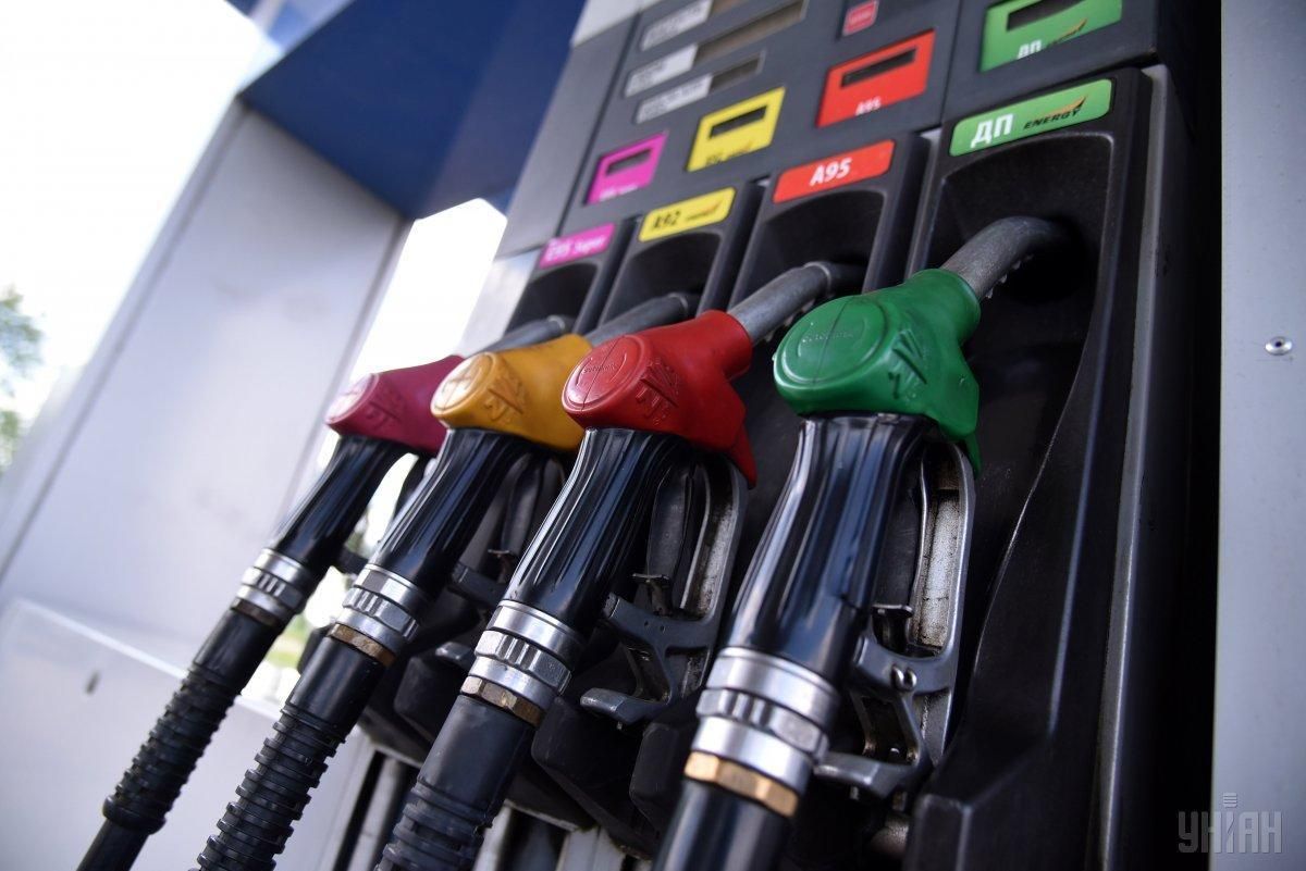 У цін на бензин зараз хороша тенденція до зниження, – експерт