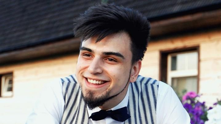 Популярний український блогер застосував силу до дівчини: гучний скандал на Прикарпатті Популярний український блогер застосував силу до дівчини: гучний скандал на Прикарпатті