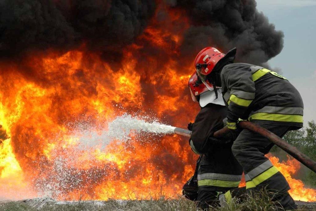 Пожежа в житловому будинку на Київщині: загинуло троє людей