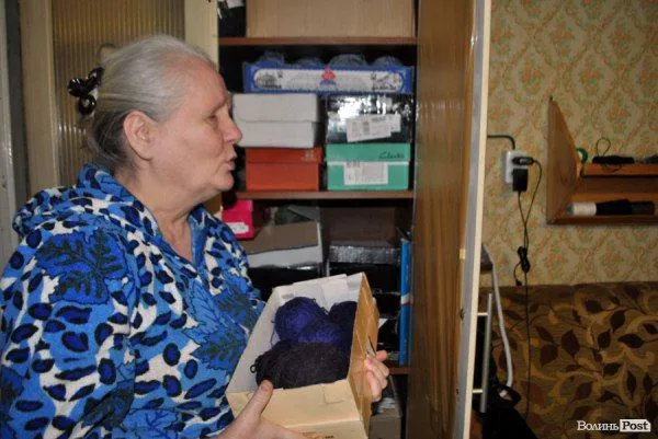 Майстриня з Луцька нечуюча та незряча Майстриня з Луцька нечуюча та незряча