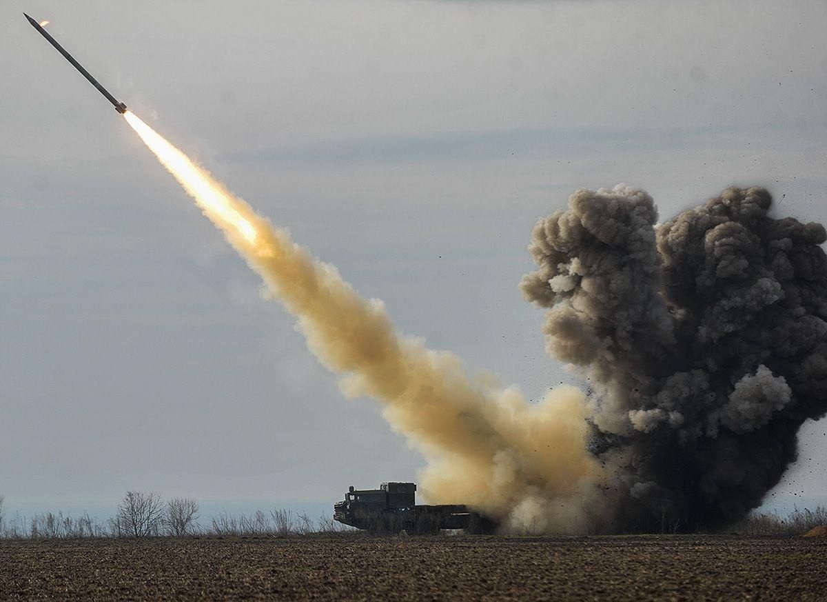 Україна взяла на озброєння новий потужний  ракетний комплекс: фото