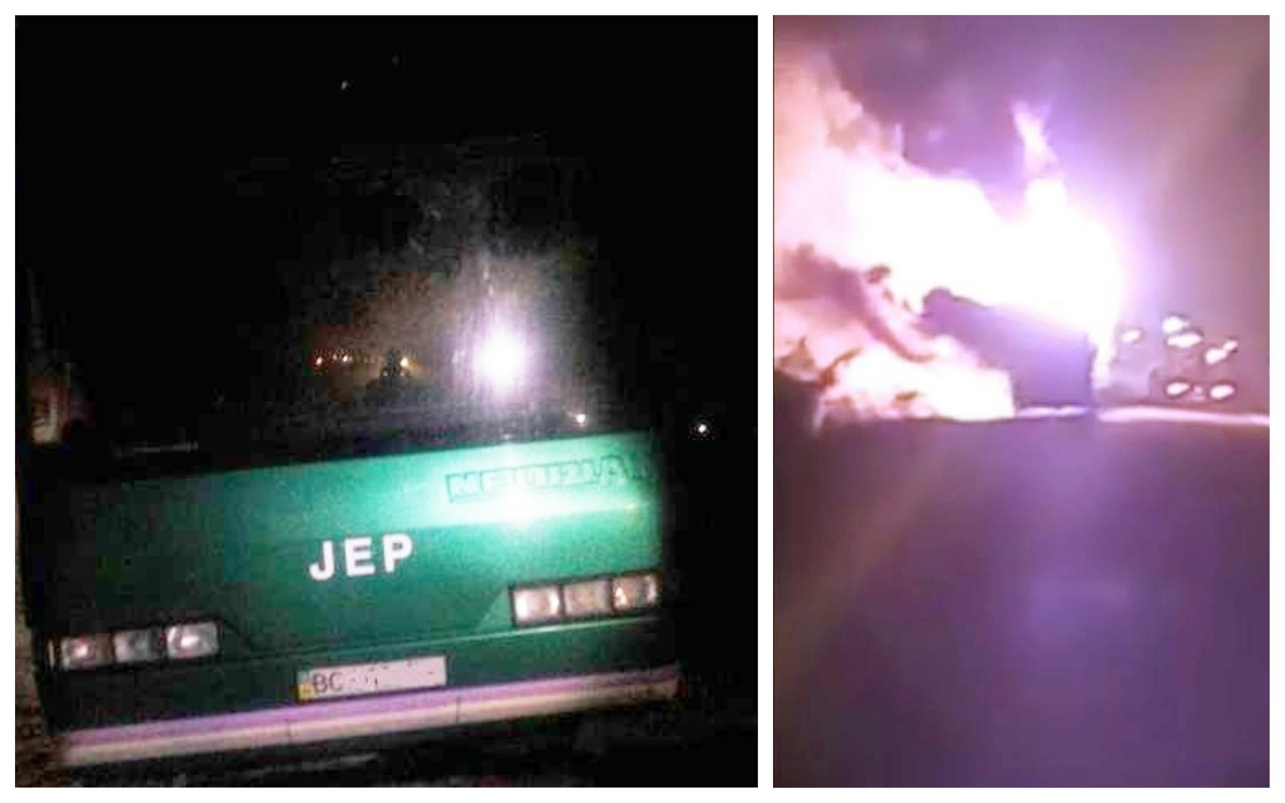 На Львівщині загорівся автобус із десятками людей всередині: фото і відео
