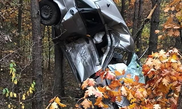 В Житомире случилось необычное ДТП: шокирующие фото В Житомире случилось необычное ДТП: шокирующие фото