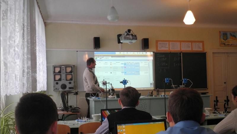 Тендер на поставку навчального обладнання: ЗМІ спростували заяви про змову Тендер на поставку навчального обладнання: ЗМІ спростували заяви про змову