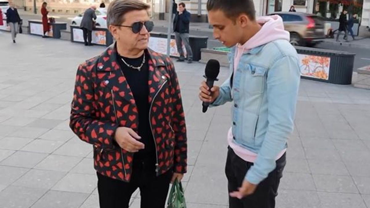 Украинский политолог в Москве похвастался видеоблогеру стоимостью своего гардероба: видео Украинский политолог в Москве похвастался видеоблогеру стоимостью своего гардероба: видео
