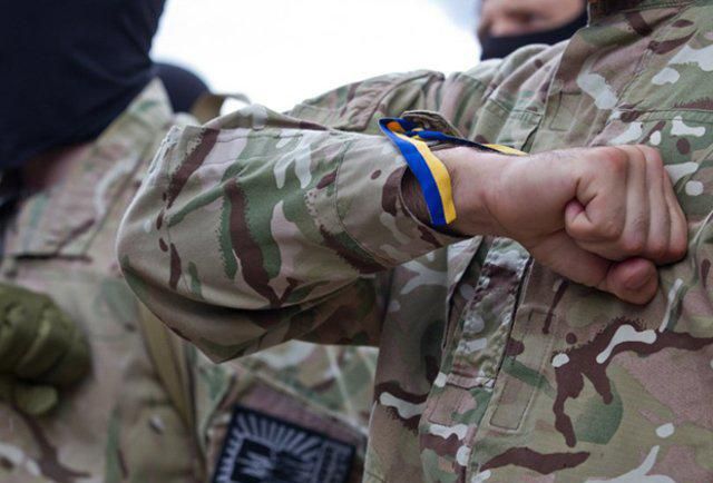 Пророссийские боевики убили украинского военного на Донбассе Пророссийские боевики убили украинского военного на Донбассе