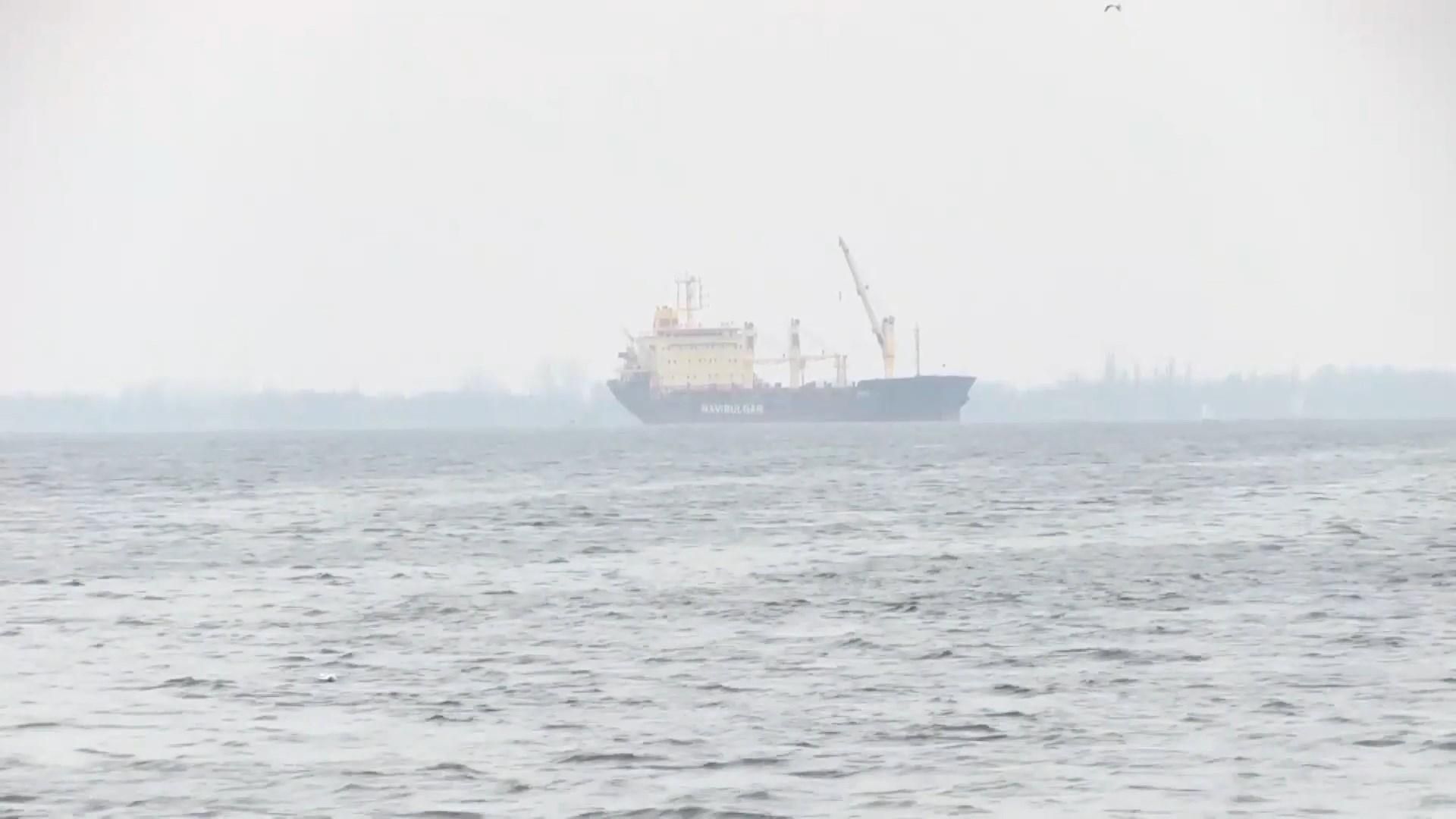 Конфликт в Азовском море: почему он возник и какие потери несет Украина