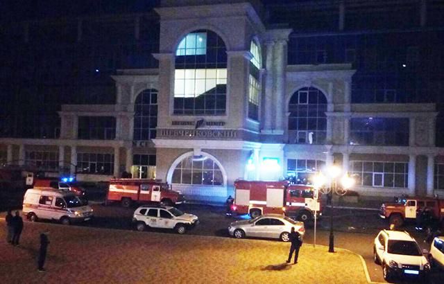 В Одесі спалахнула пожежа на стадіоні "Чорноморець": очевидці заявили про вибухи