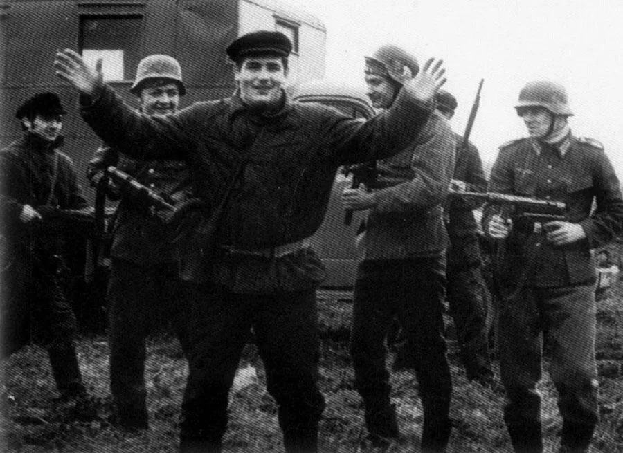 Аркадій Ротенберг (ліворуч), Василь Шестаков (по центру) Аркадій Ротенберг (ліворуч), Василь Шестаков (по центру)