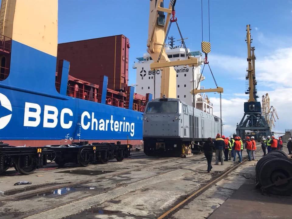 "Укрзализныця" уже получила 15 американских локомотивов "Укрзализныця" уже получила 15 американских локомотивов