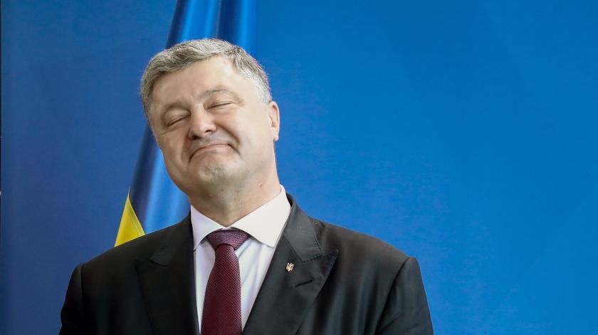 Порошенко отримав 3,5 мільйони гривень доходу за жовтень