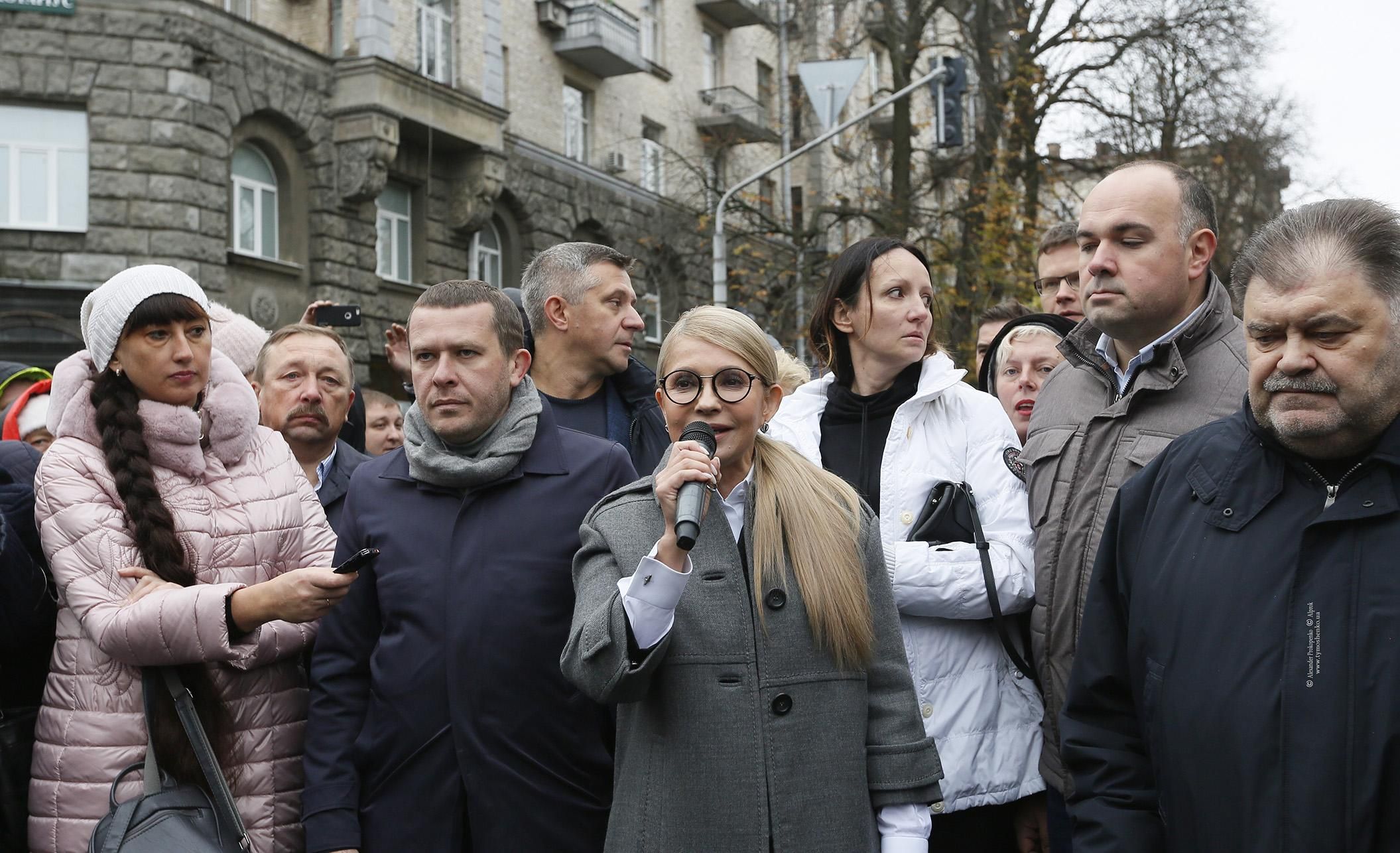 Десятки тисяч людей приєдналися до ініційованого Тимошенко руху проти підвищення ціни на газ