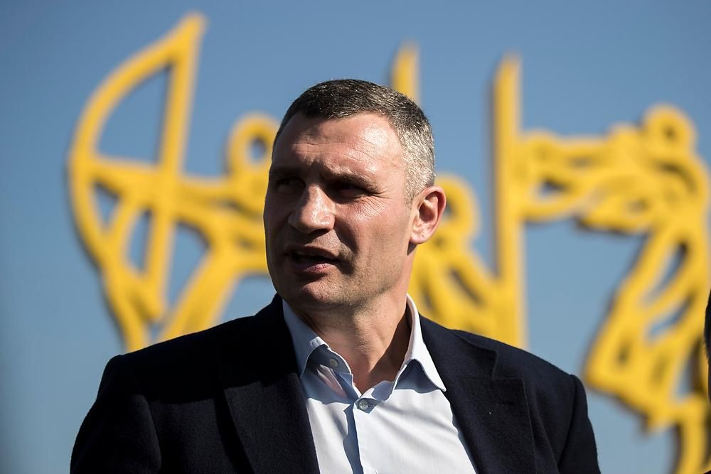 Оновлюючи вуличне освітлення, ми дбаємо про безпеку та комфорт киян, – Кличко Оновлюючи вуличне освітлення, ми дбаємо про безпеку та комфорт киян, – Кличко