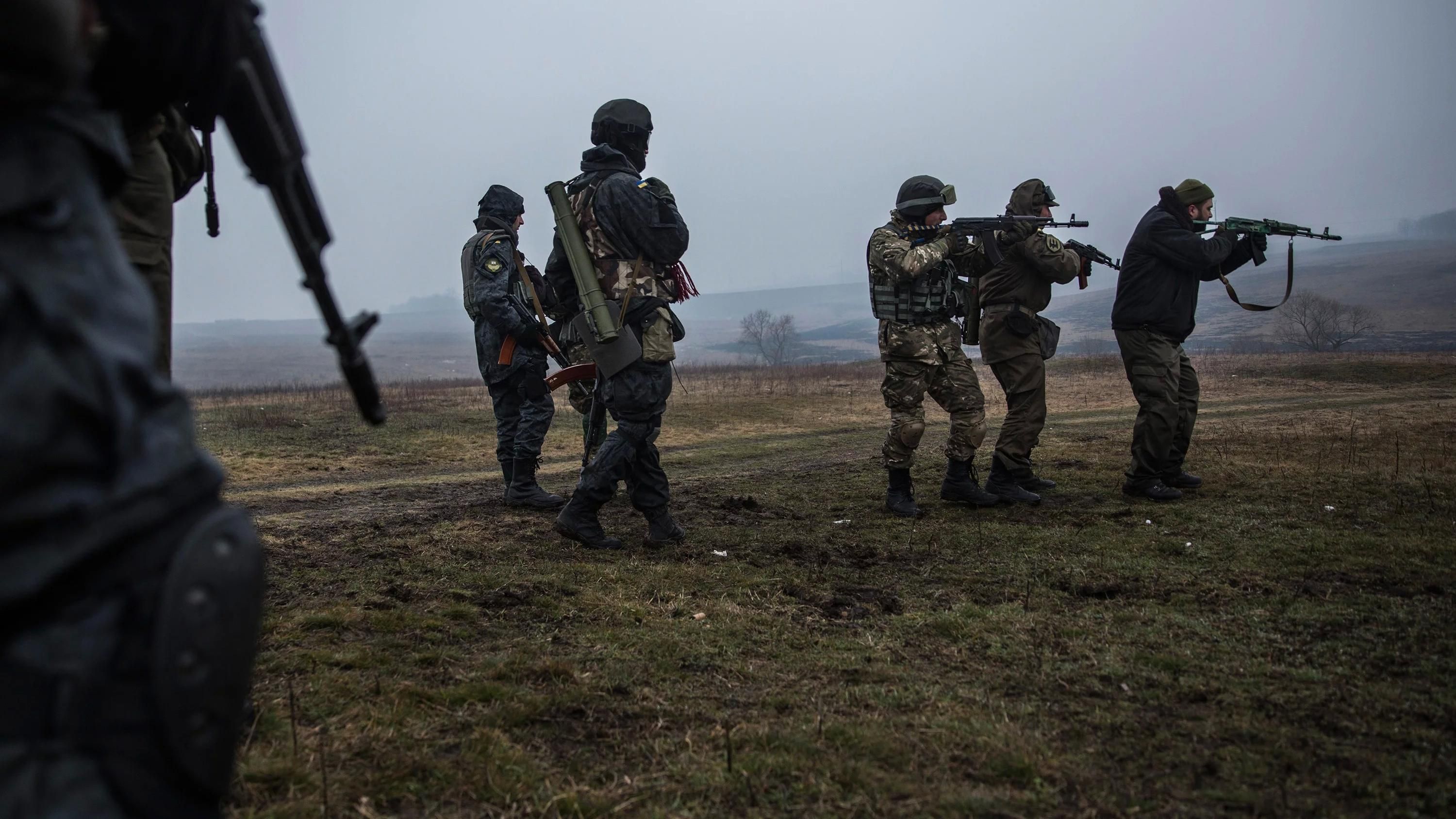 Мінами по Водяному та запеклий бій поблизу Вільного: як минула доба на Донбасі 