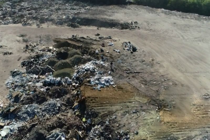 8 гектарів відходів та гори мотлоху: у Харкові виявили нелегальне сміттєзвалище