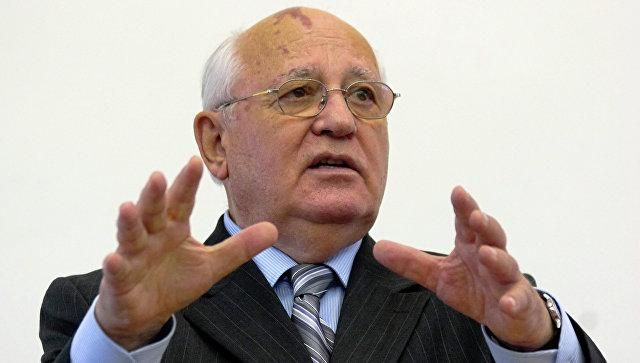 На війні всіх проти всіх не буде переможця, – Горбачов про нову гонку озброєнь