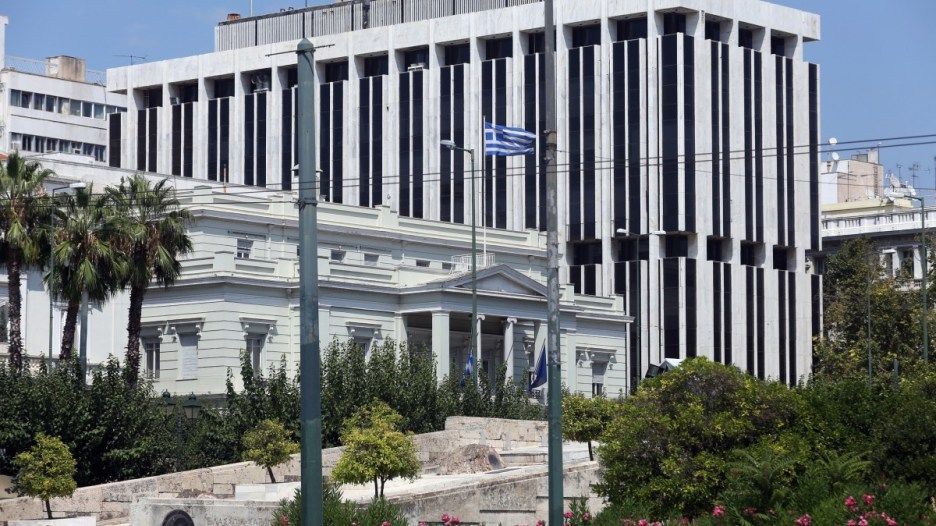 К зданию греческого МИД прислали подозрительный пакет: работников эвакуировали
