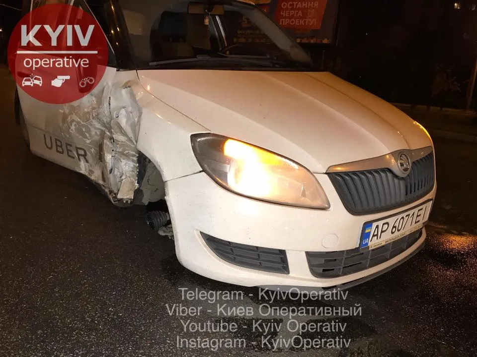 ДТП, Київ, Uber, таксі, алкоголь ДТП, Київ, Uber, таксі, алкоголь