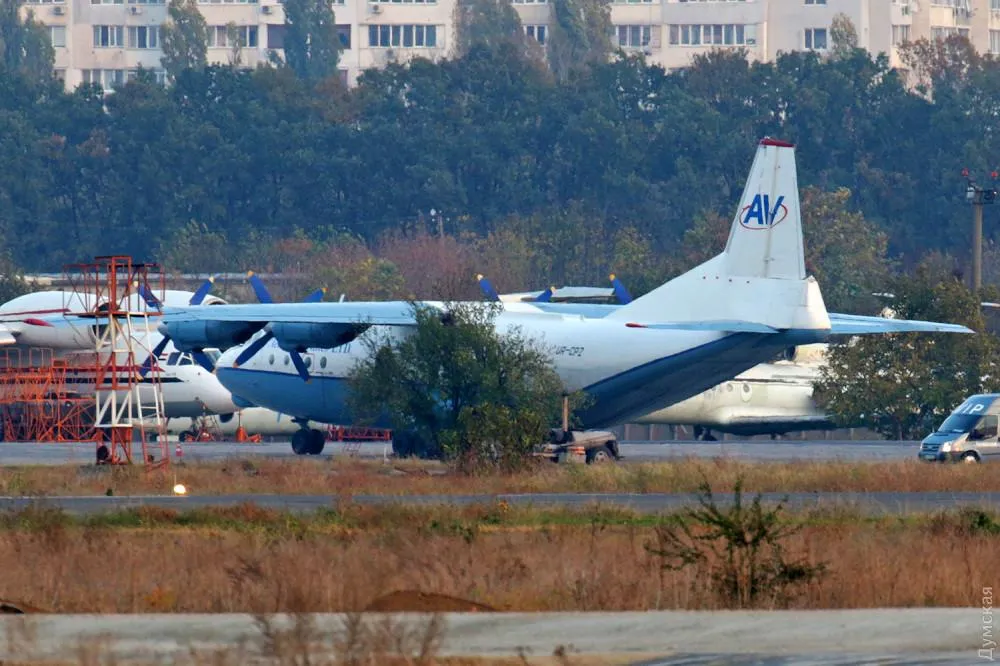 Надзвичайна ситуація, Одеса, аеропорт, авіація, Boeing, Ан-12