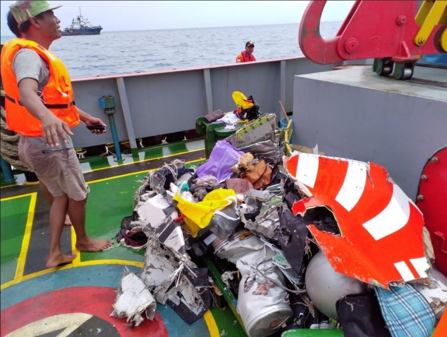 Аварія Boeing 737 в Індонезії: з'явились перші подробиці про літак Аварія Boeing 737 в Індонезії: з'явились перші подробиці про літак