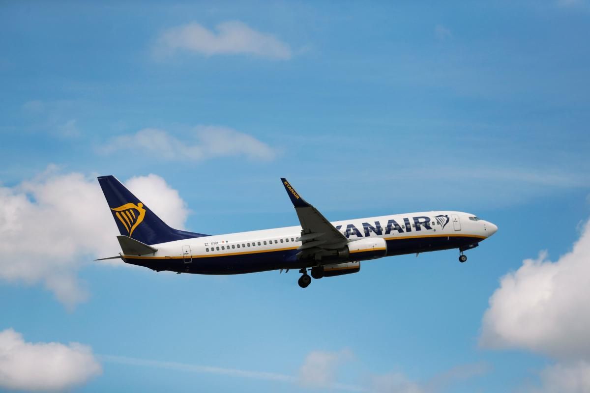 Ryanair запускає ще три нові рейси