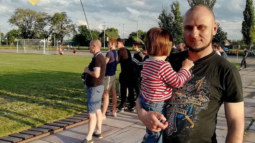 Проломили голову і зламали щелепу: на активіста "Нацдружини" скоїли підлий напад у Павлограді  
