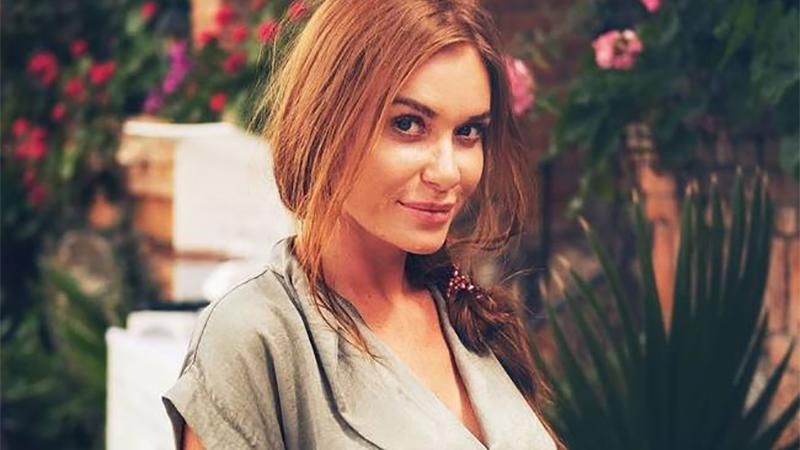 Слава з "НеАнгелів" опублікувала гаряче фото в білизні: 18+