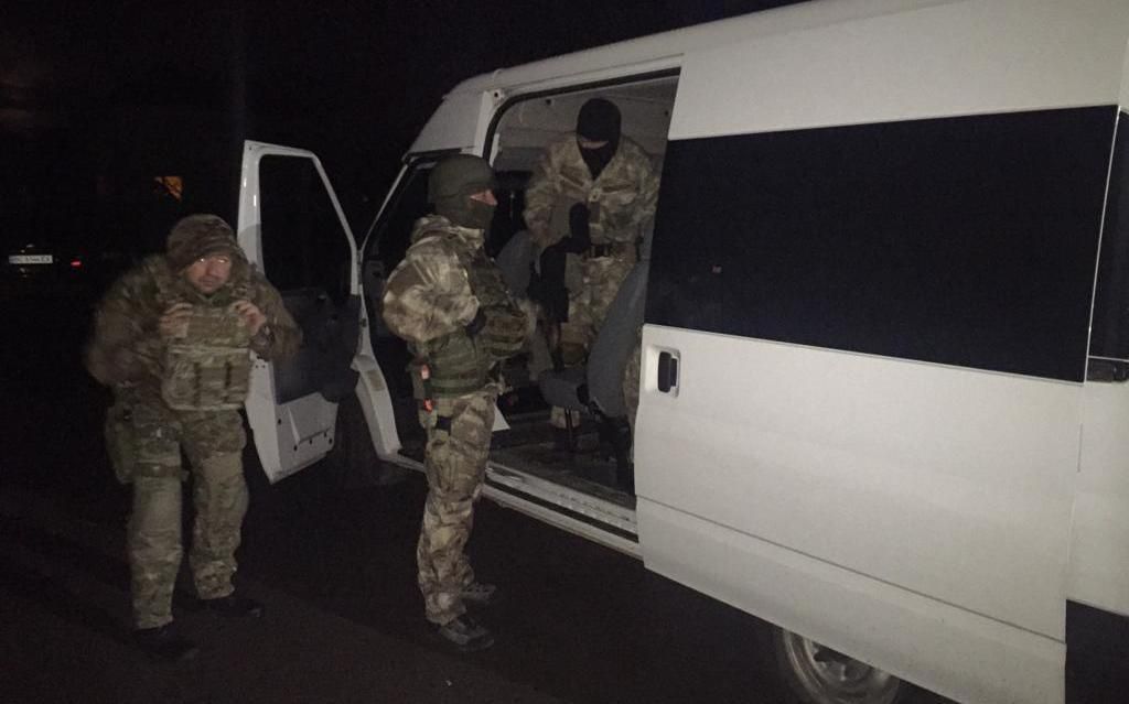 У Львівській області поліція затримала чоловіка, який погрожував підірвати будинок своєї дружини У Львівській області поліція затримала чоловіка, який погрожував підірвати будинок своєї дружини