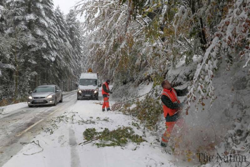 Непогода в Европе: снегопады, аномальные ливни и мощные ветры охватили страны