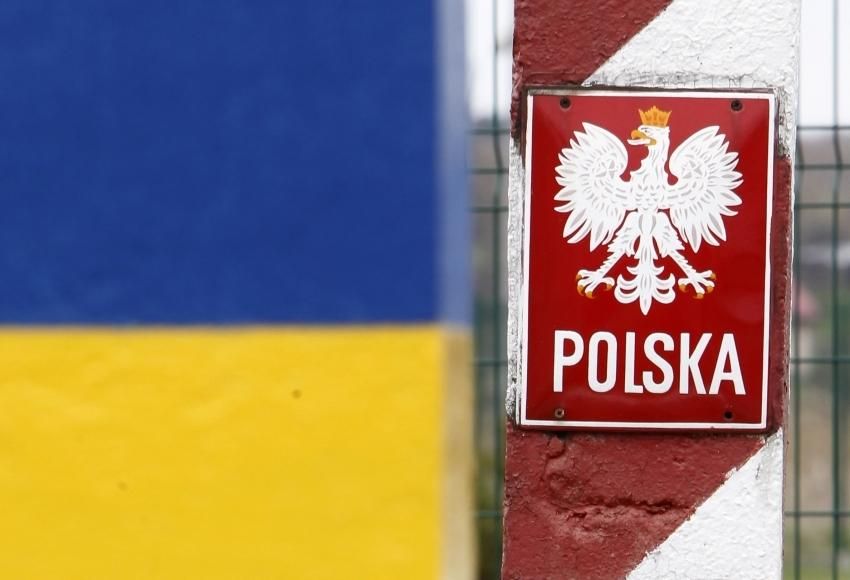 "Драматические последствия": в Польше запаниковали из-за вероятной потери украинских заробитчан