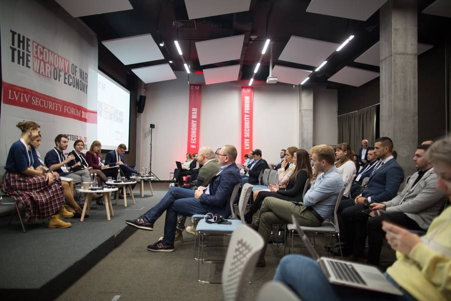 Безпековий форум-2018: які найгостріші теми піднімали експерти та аналітики Безпековий форум-2018: які найгостріші теми піднімали експерти та аналітики