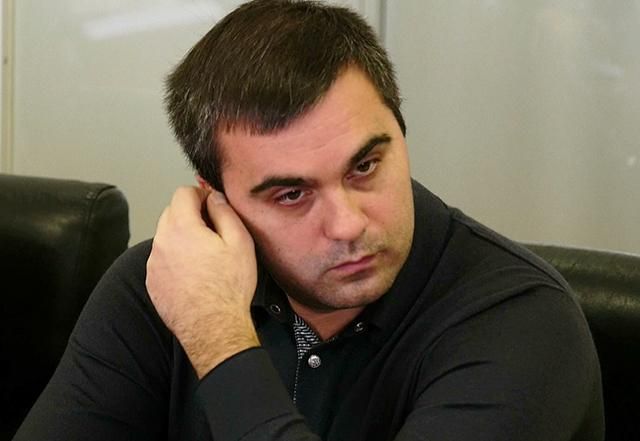 Известного бизнесмена арестовали за стрельбу в мужчину, – СМИ Известного бизнесмена арестовали за стрельбу в мужчину, – СМИ