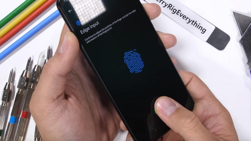 OnePlus 6T пройшов тест на міцність: відео випробувань