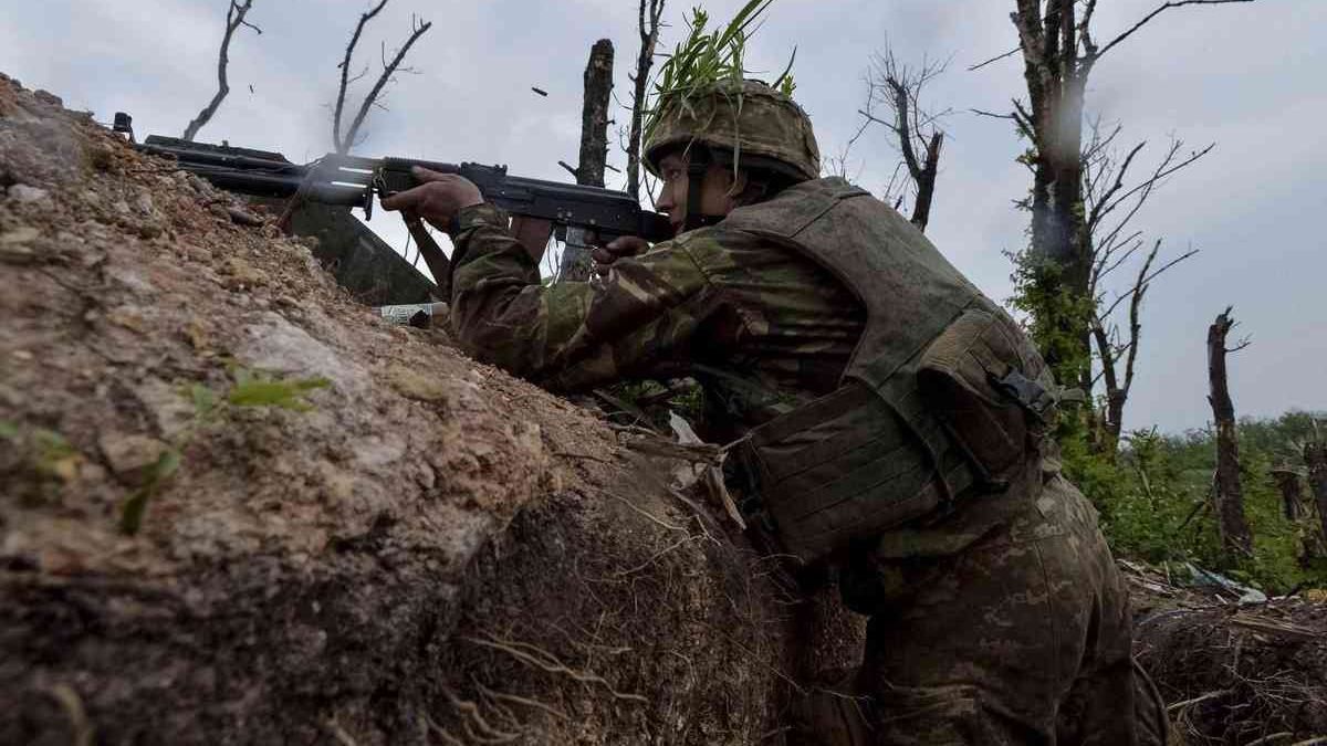 Запеклий бій на Приазов'ї та інші провокації бойовиків: як минула доба на Донбасі Запеклий бій на Приазов'ї та інші провокації бойовиків: як минула доба на Донбасі