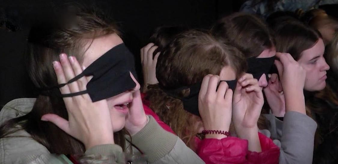 У Львові презентували стрічку кінофільмів, які доступні для незрячих У Львові презентували стрічку кінофільмів, які доступні для незрячих