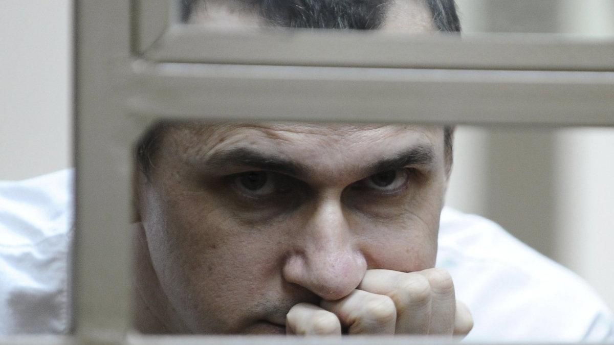 Сенцов набрал 10 килограммов: в России отметились новыми баснями насчет состояния режиссера Сенцов набрал 10 килограммов: в России отметились новыми баснями насчет состояния режиссера