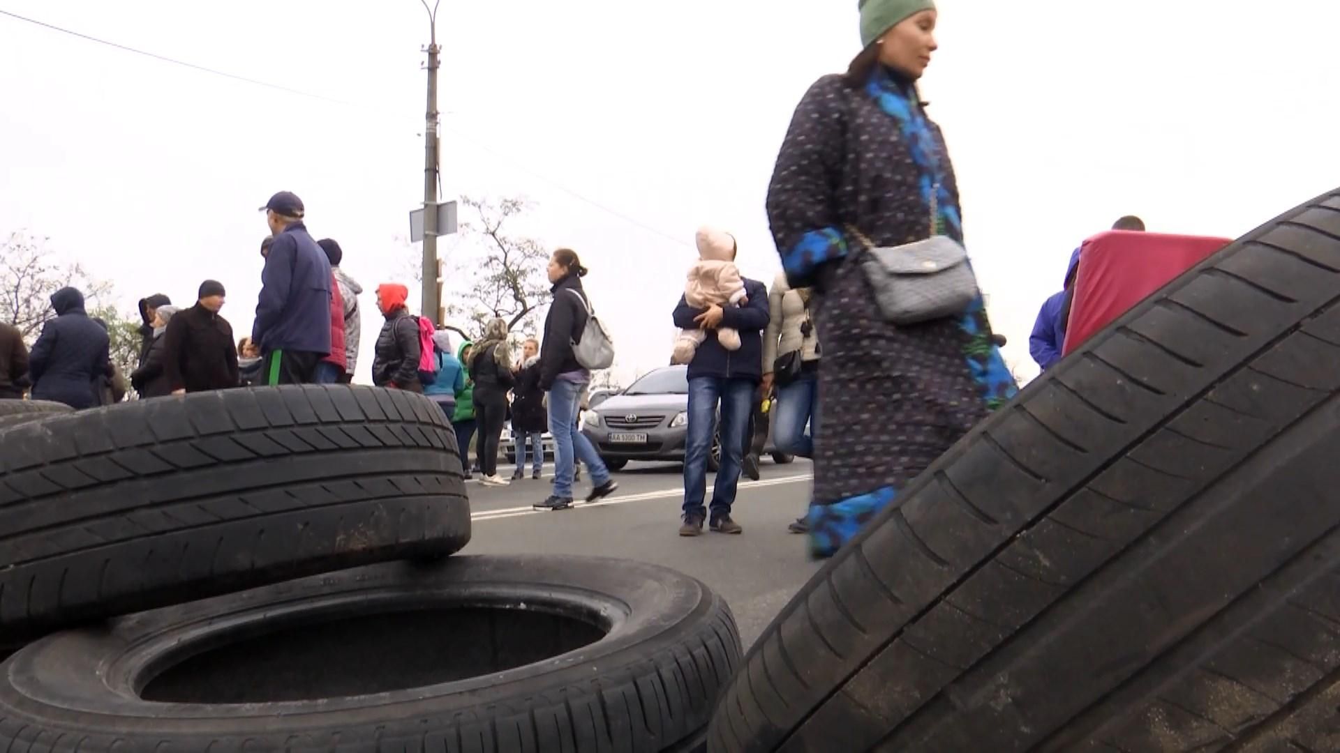 У Києві люди залишились без світла через забудовника: чому вони ж самі у тому винні