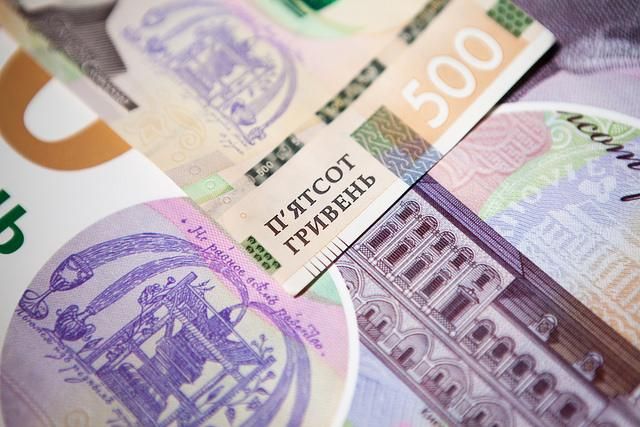 Наличный курс валют на 01-11-2018: курс доллара и евро