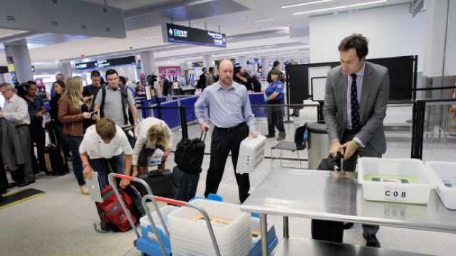 В Європі пасажирів в аеропорту перевірятиме штучний інтелект 