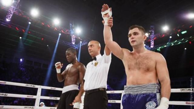 Українець Митрофанов битиметься перед чемпіонським боєм Усик – Белью