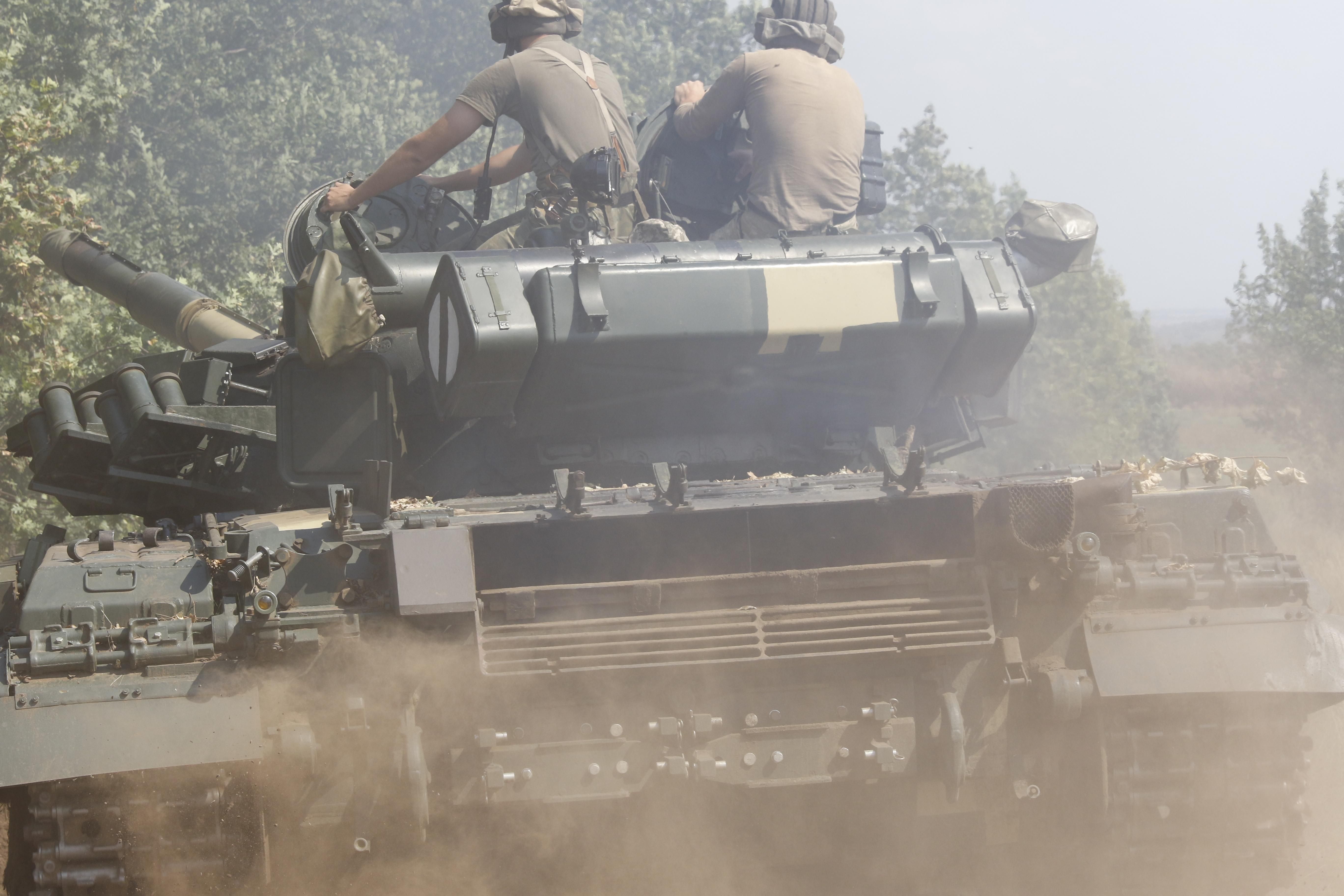 Важка доба на Донбасі: Україна зазнала втрат Важка доба на Донбасі: Україна зазнала втрат